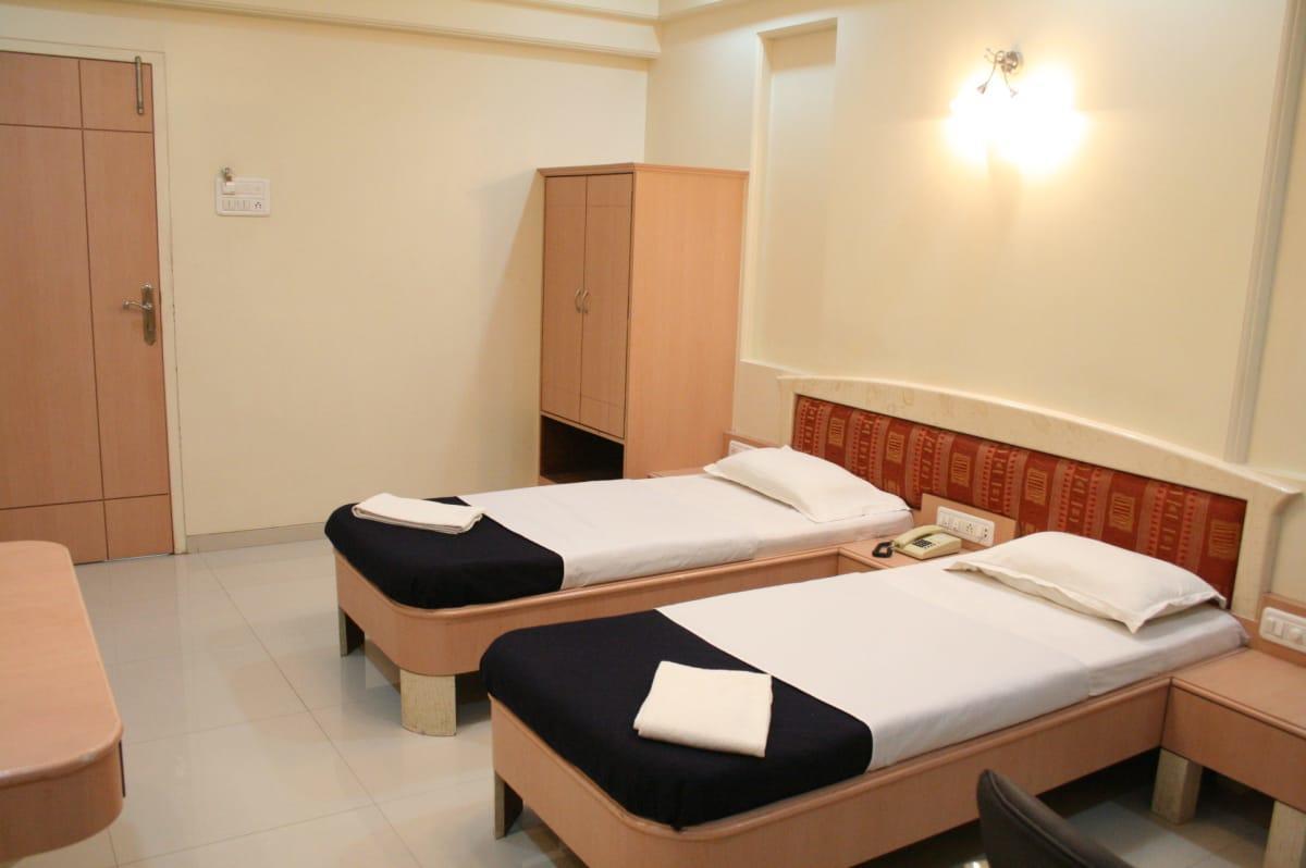 Hotel Sai International Peth  외부 사진
