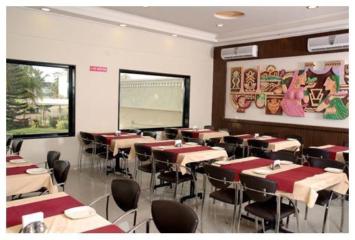 Hotel Sai International Peth  외부 사진